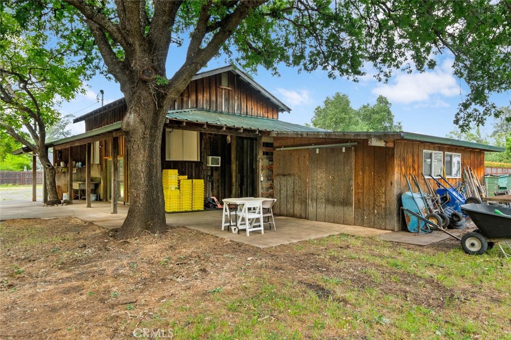 main property photo 13