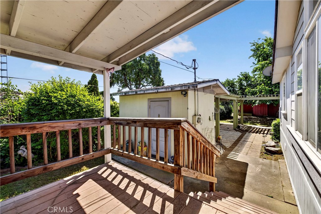 main property photo 8