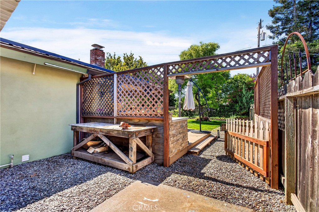 main property photo 46