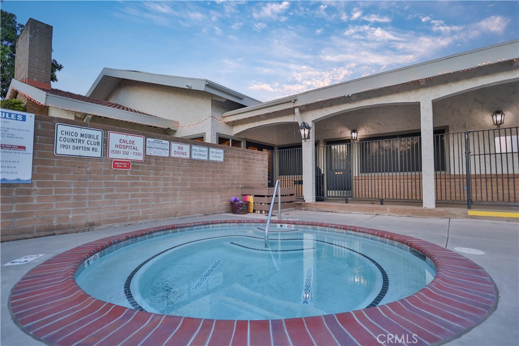 main property photo 23