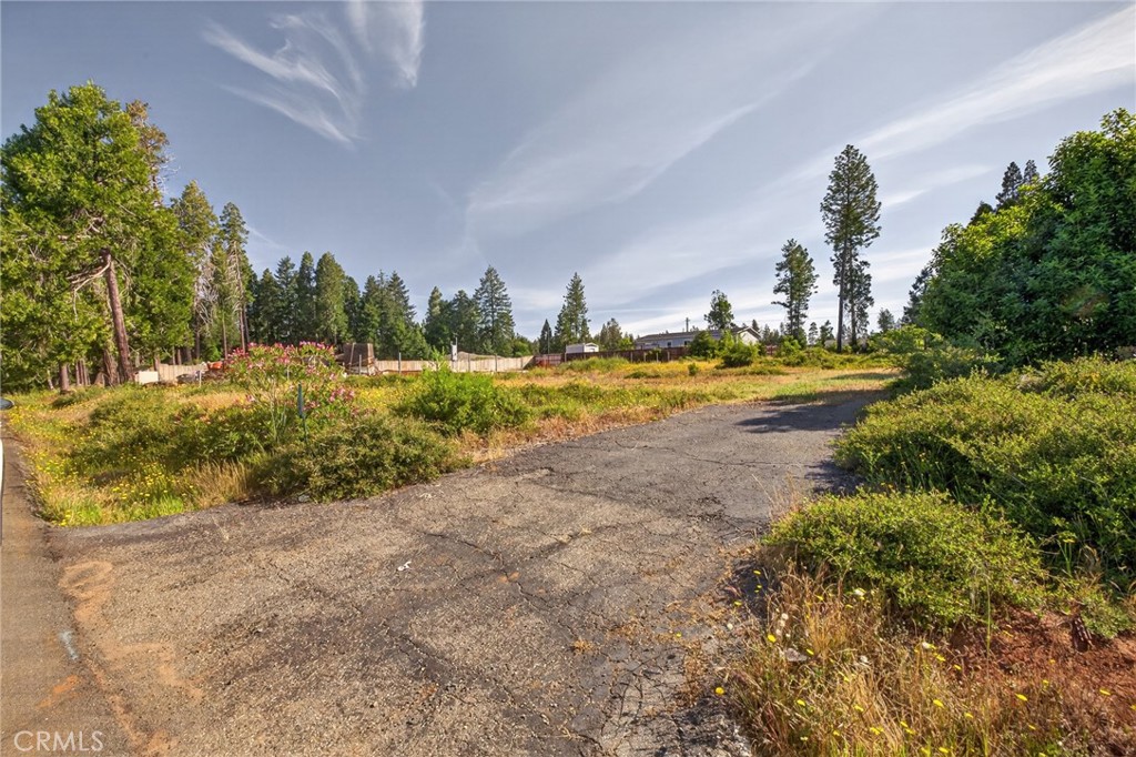 main property photo 14