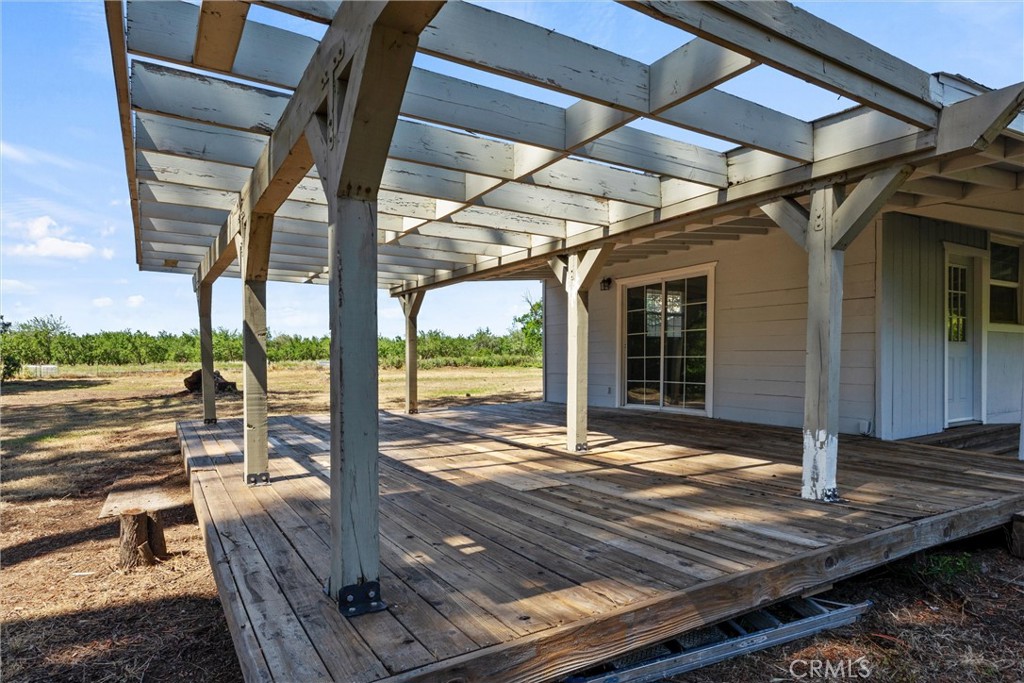 main property photo 26