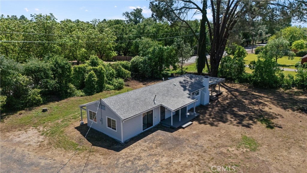 main property photo 30