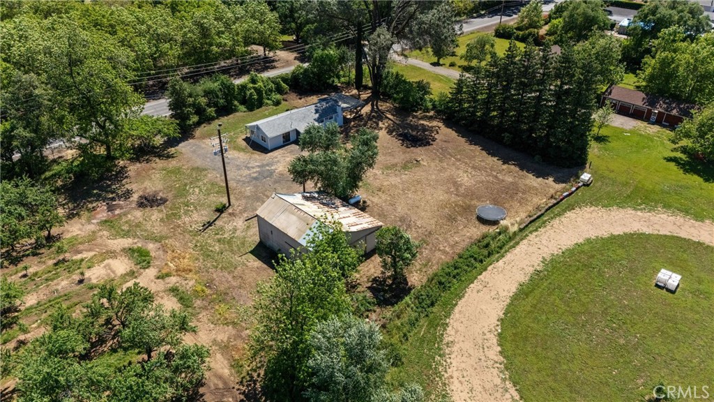 main property photo 39