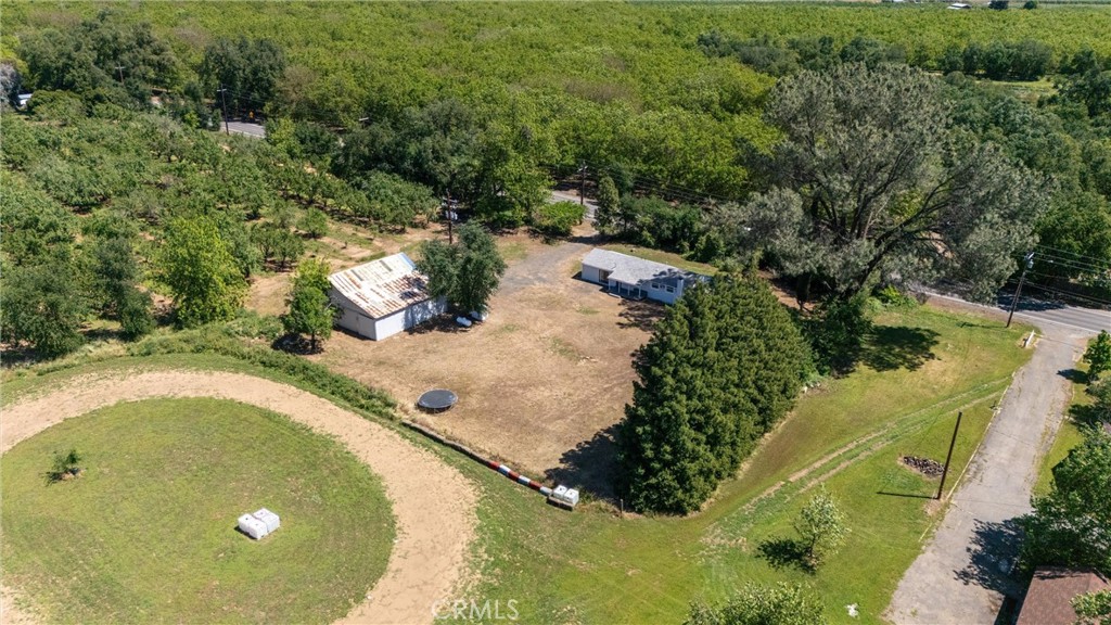 main property photo 41