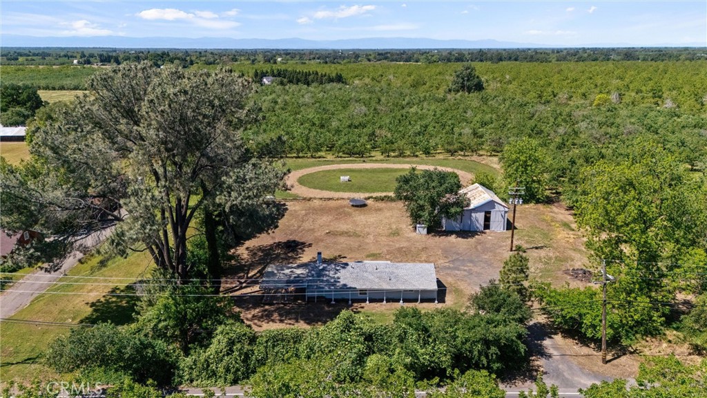 main property photo 43