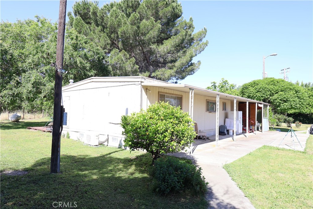 main property photo 36