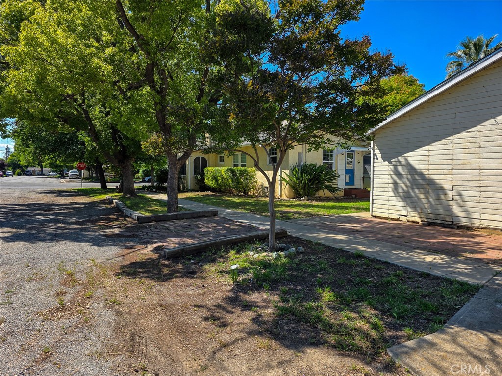 main property photo 38