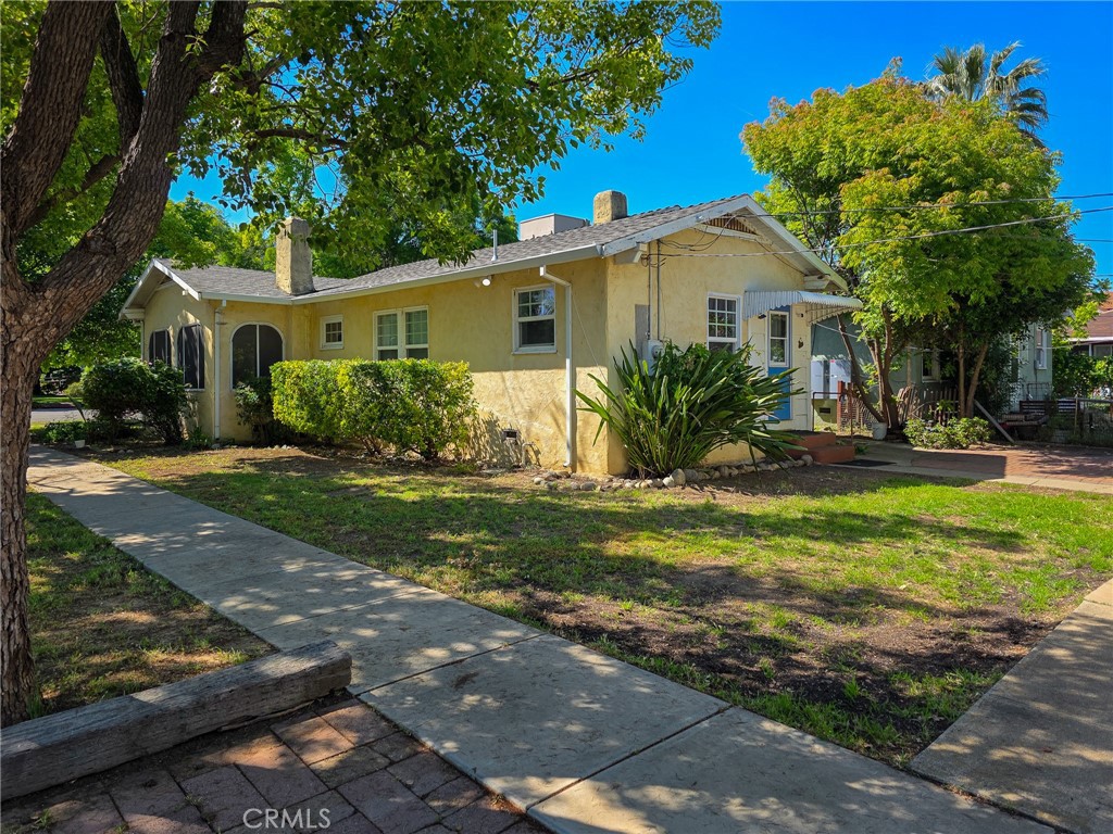 main property photo 39