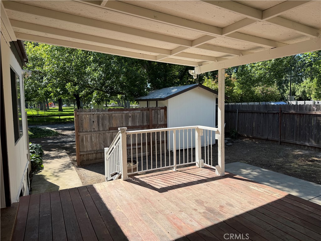 main property photo 8