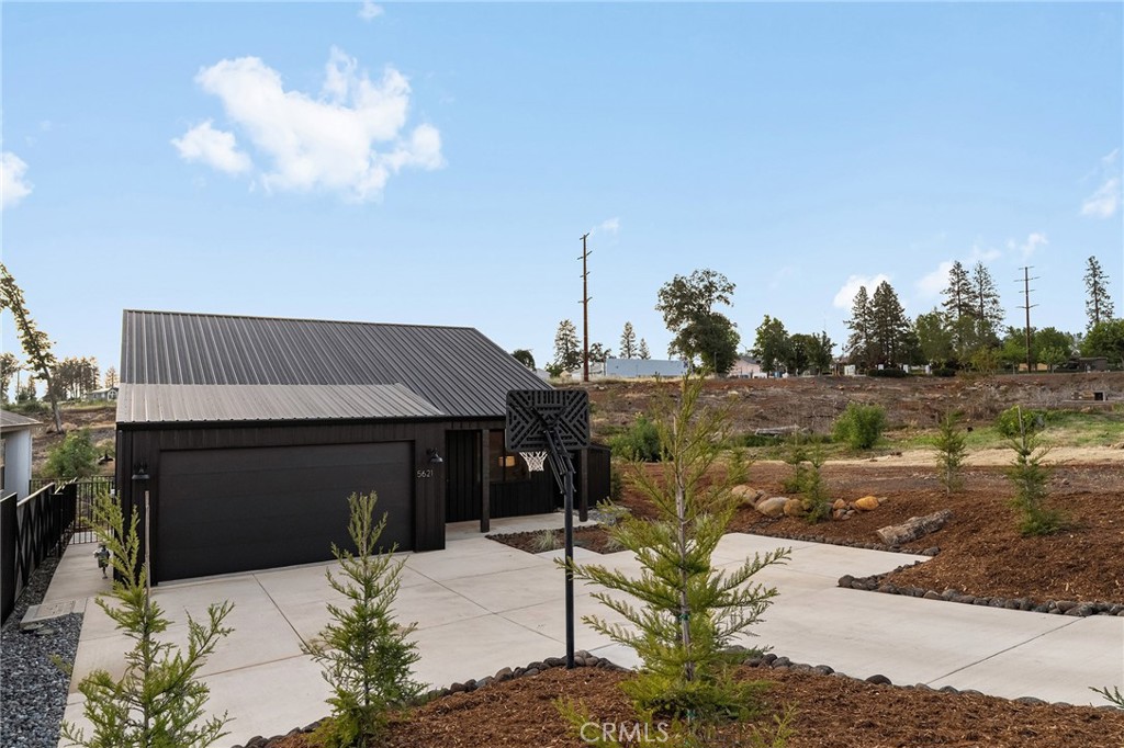 main property photo 47