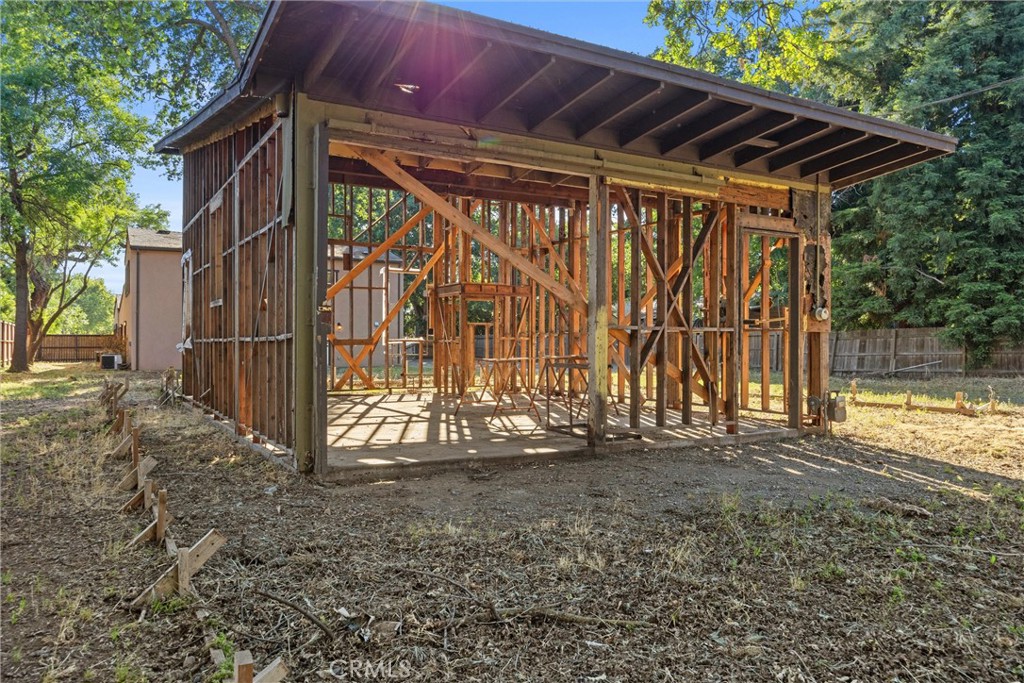 main property photo 56