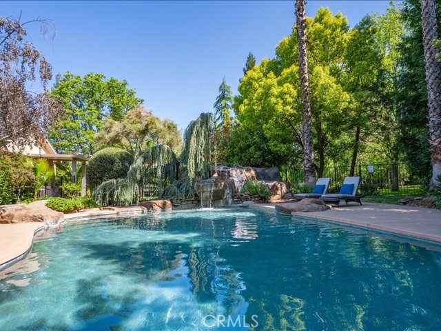 main property photo 70