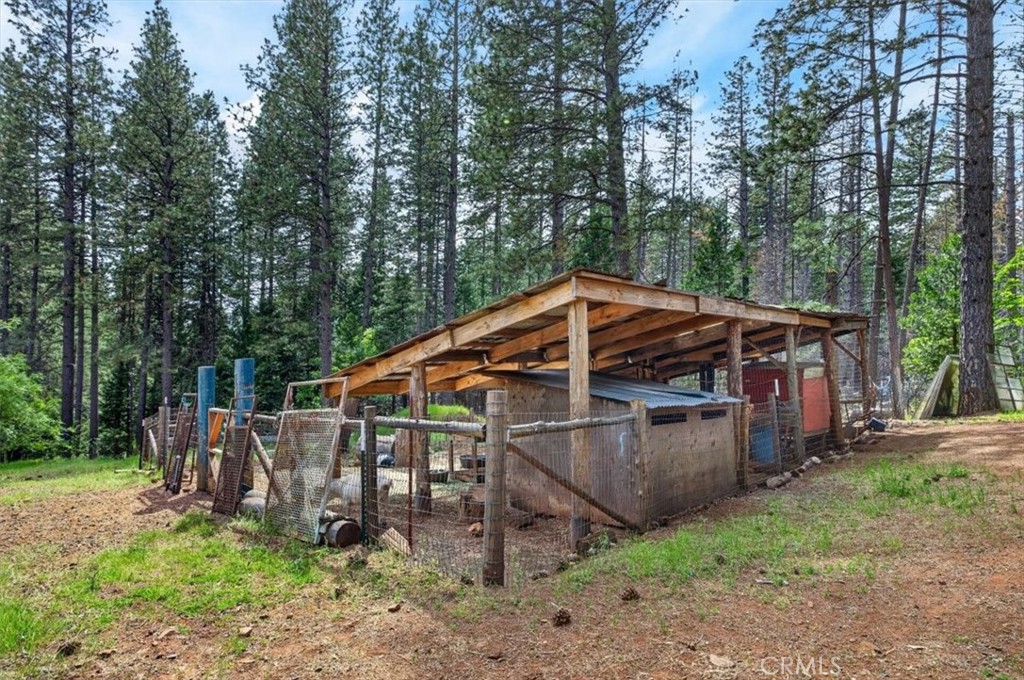 main property photo 10