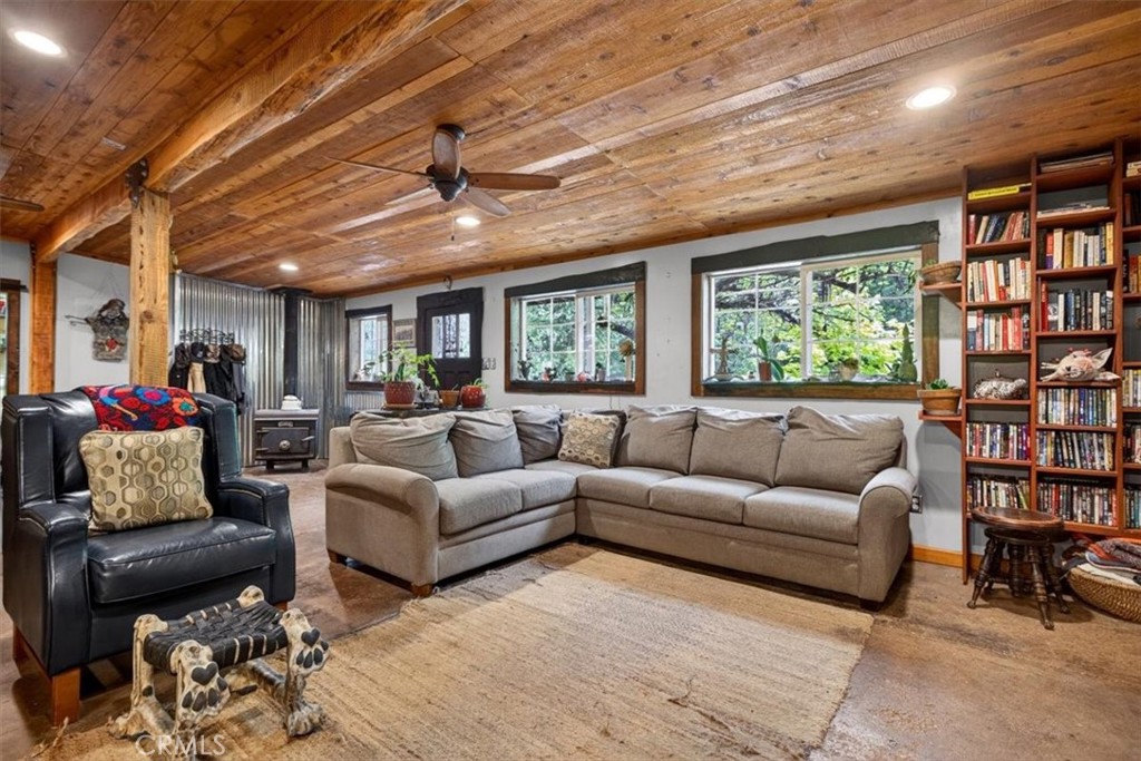 main property photo 45