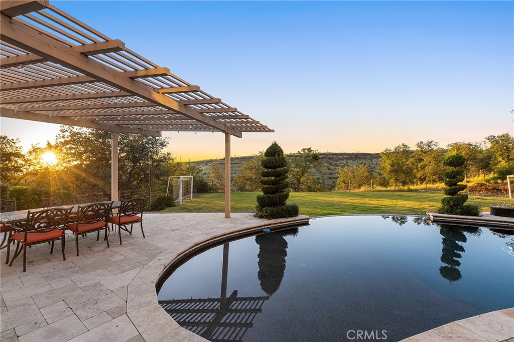 main property photo 66