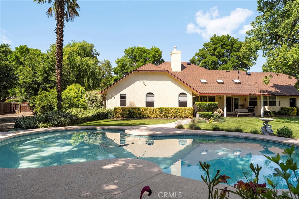 main property photo 50