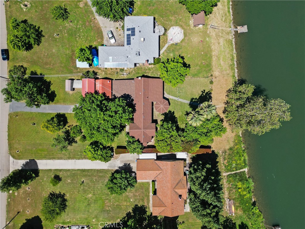 main property photo 51