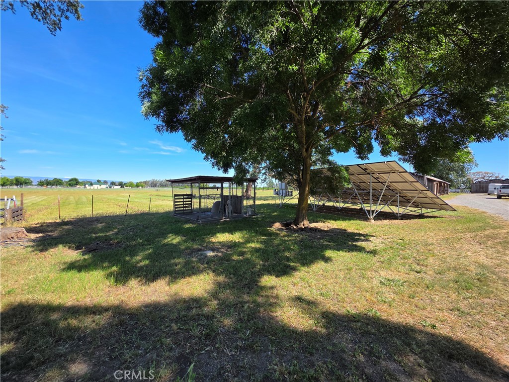 main property photo 41