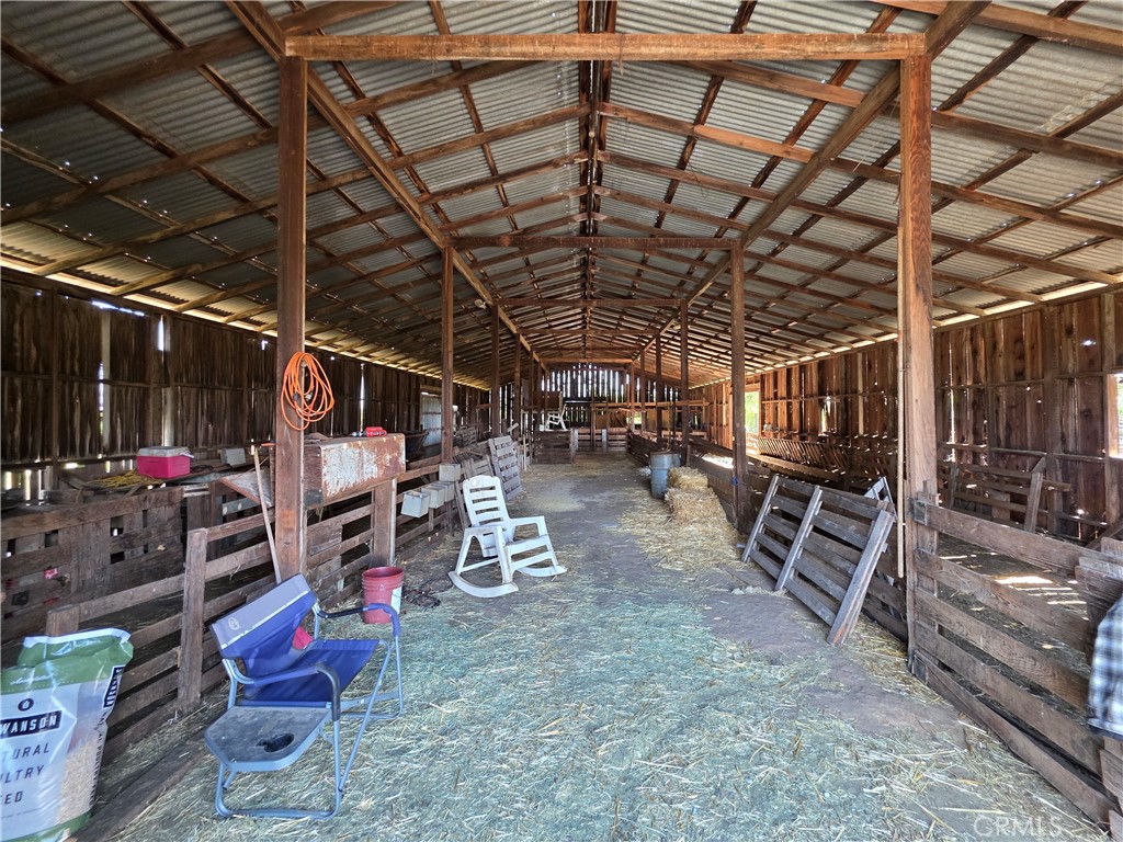 main property photo 51