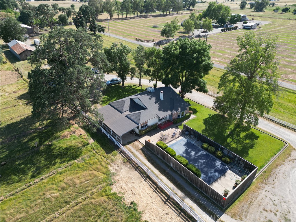 main property photo 60