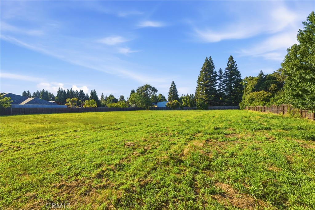 main property photo 9