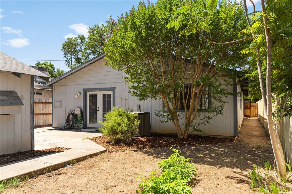 main property photo 27