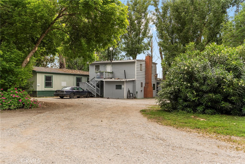 main property photo 26