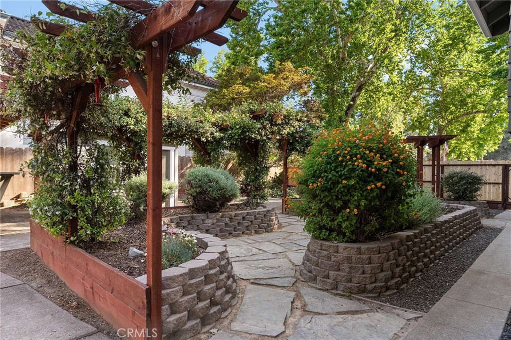 main property photo 42