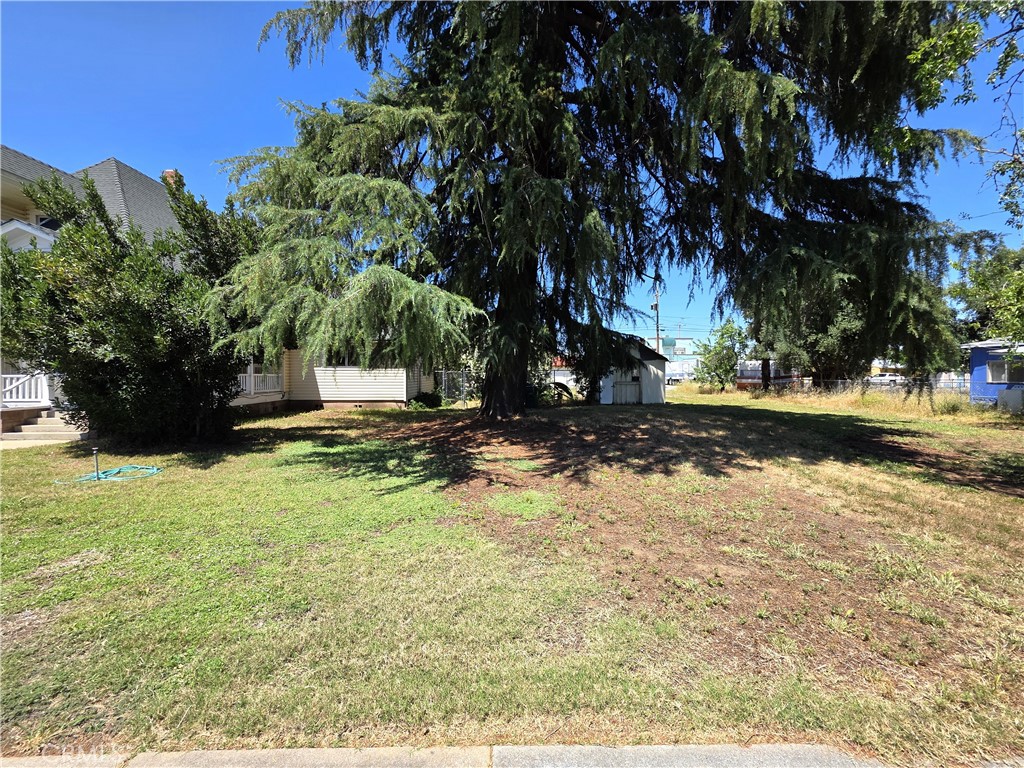 main property photo 38
