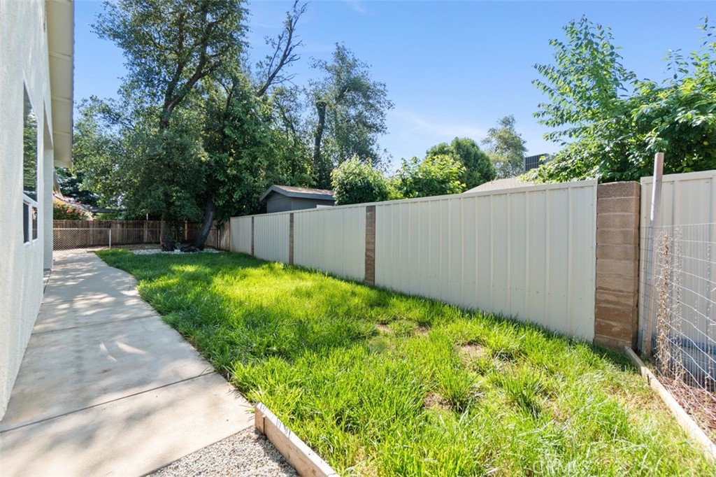 main property photo 44
