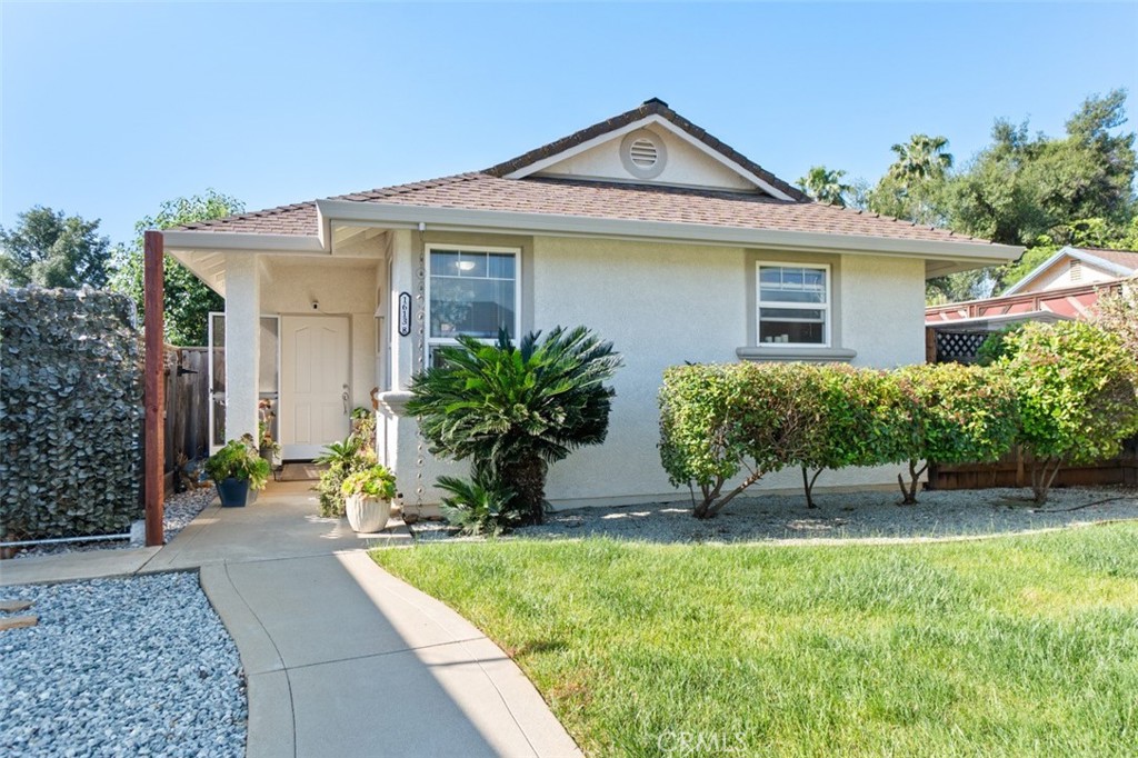 main property photo 49