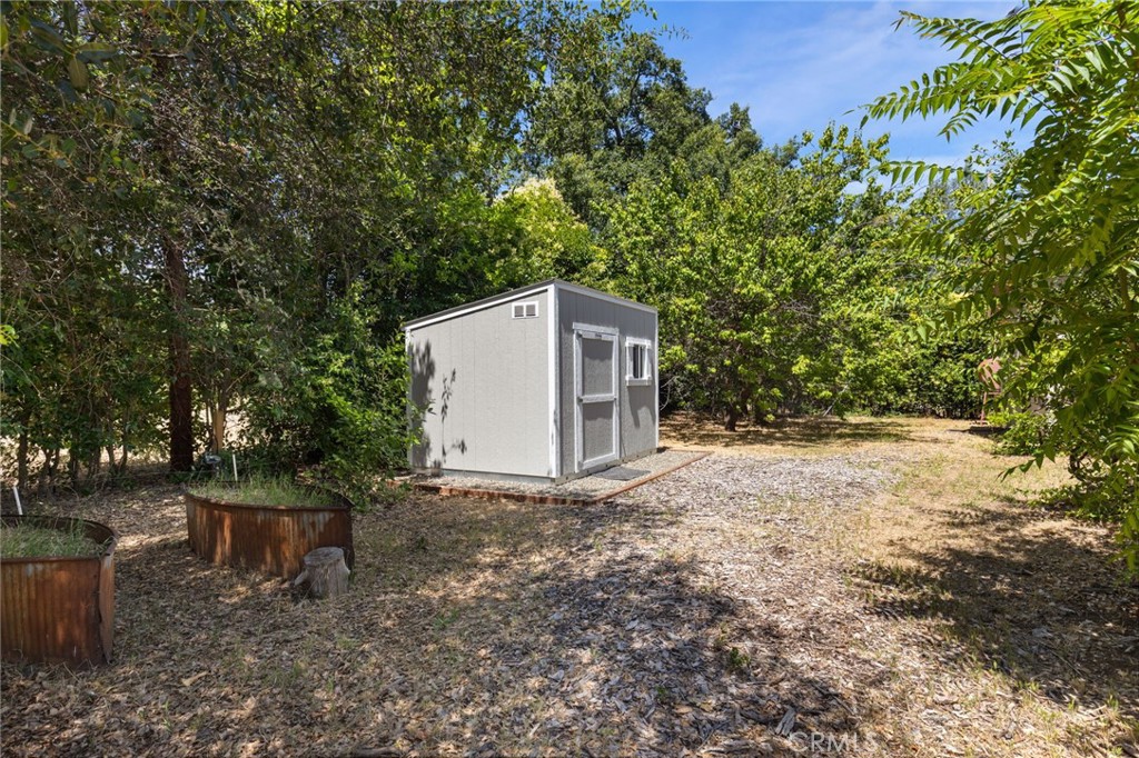 main property photo 43