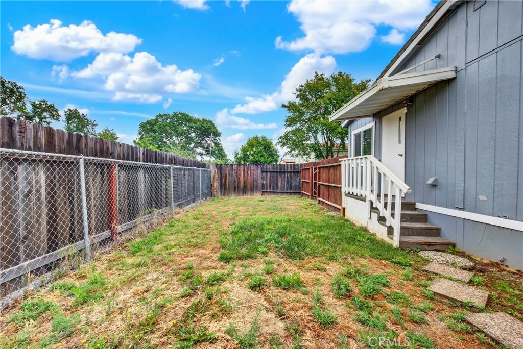 main property photo 50