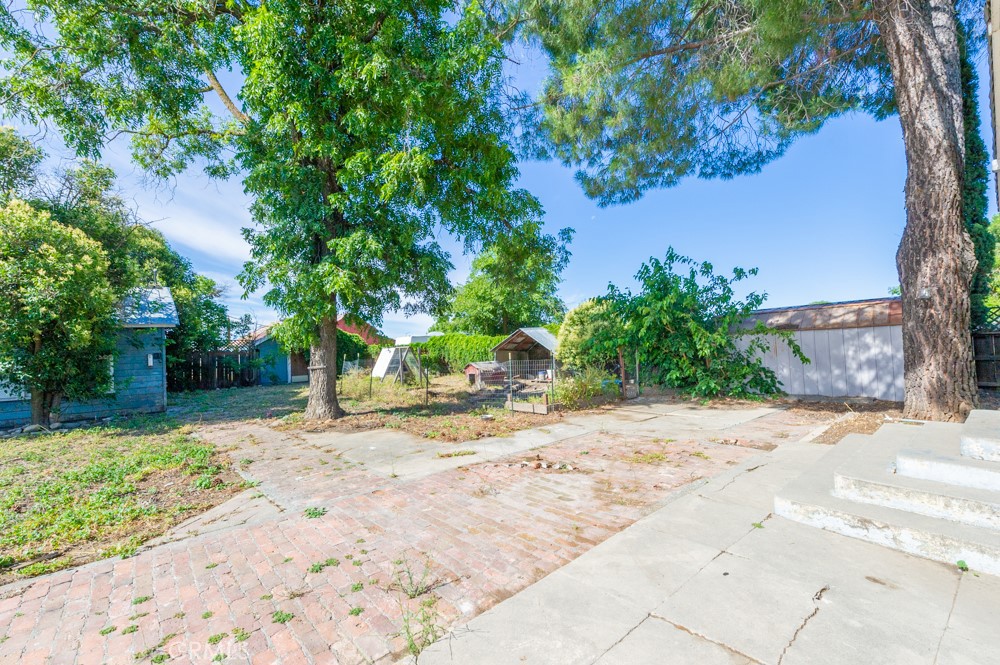 main property photo 23