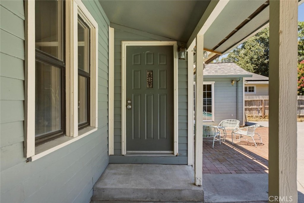 main property photo 5