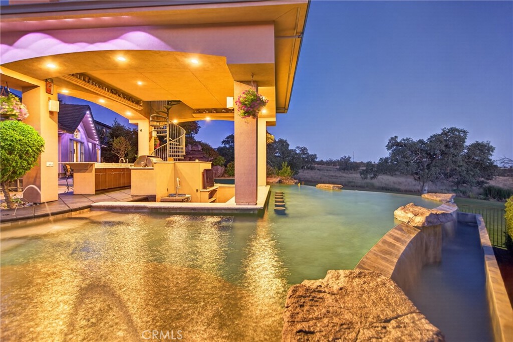 main property photo 44