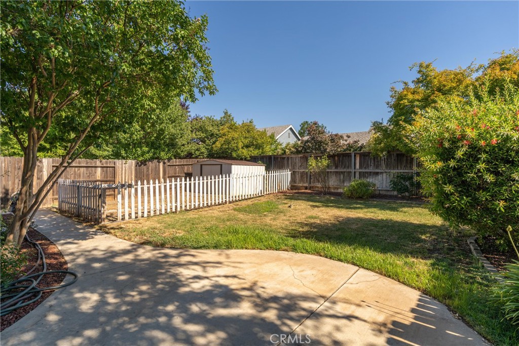 main property photo 15