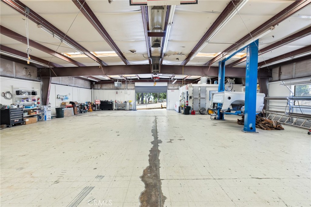 main property photo 5