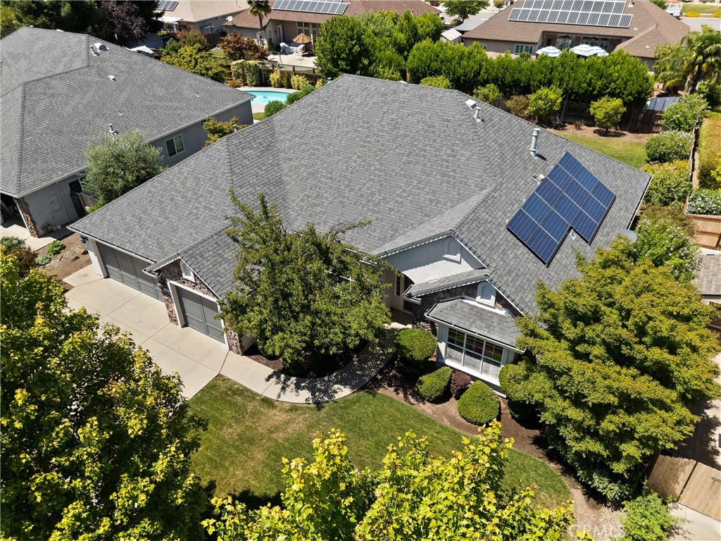 main property photo 50