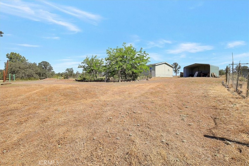 main property photo 37