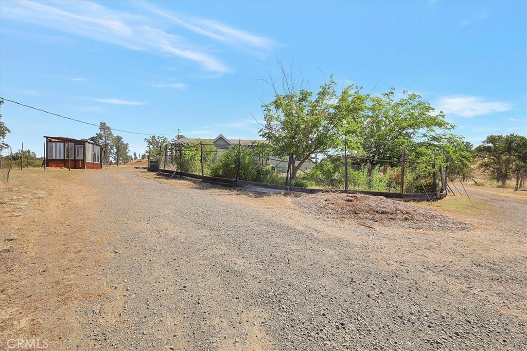 main property photo 39