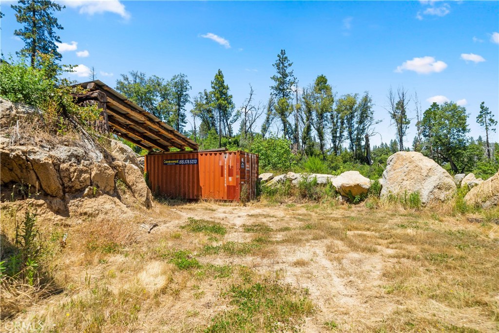 main property photo 31