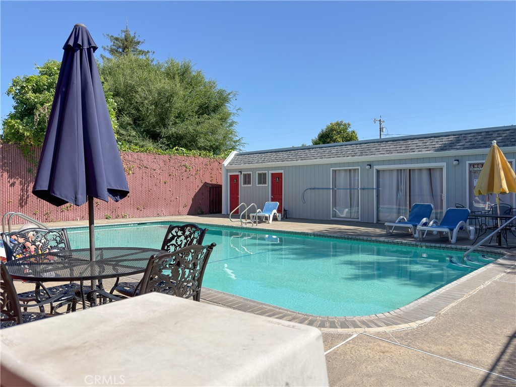 main property photo 18