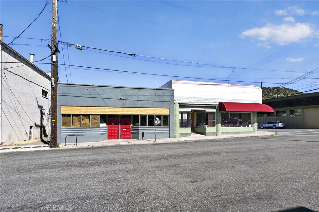 main property photo 2