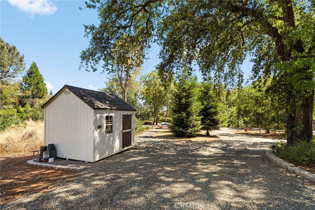 main property photo 60