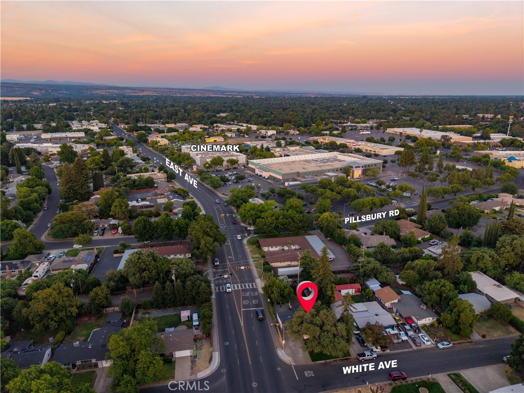 main property photo 28