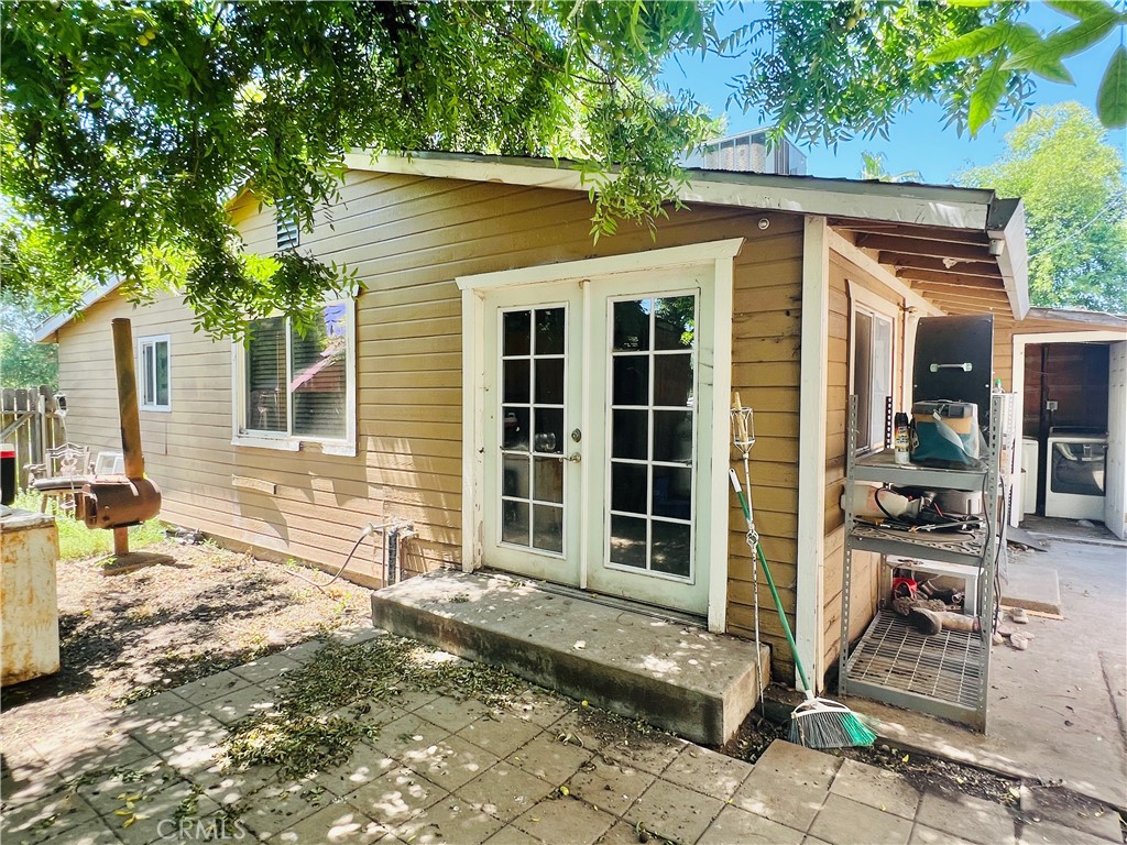 main property photo 22