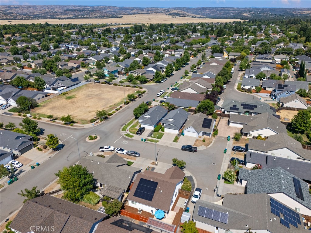 main property photo 22