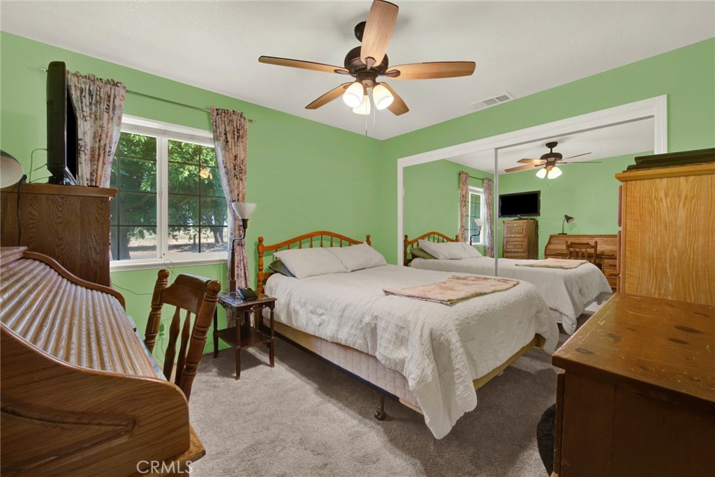 main property photo 50